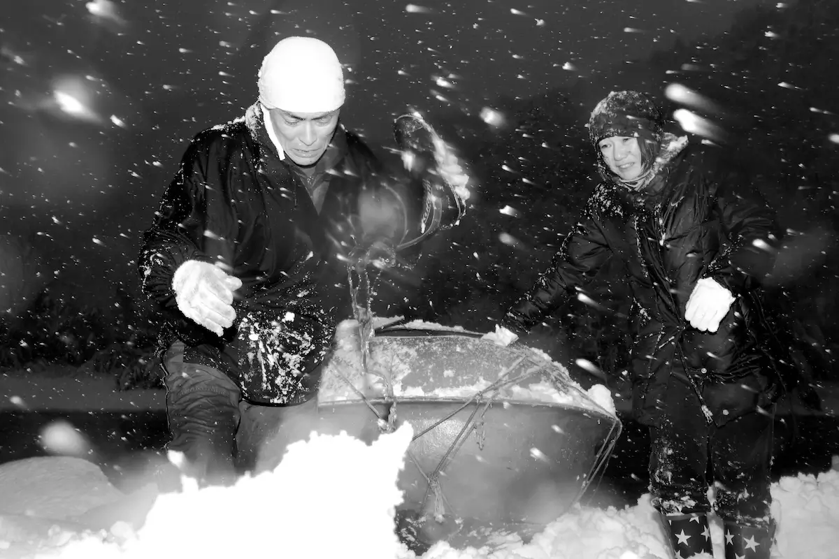 <p>&copy; Takeshi Yamamoto</p>