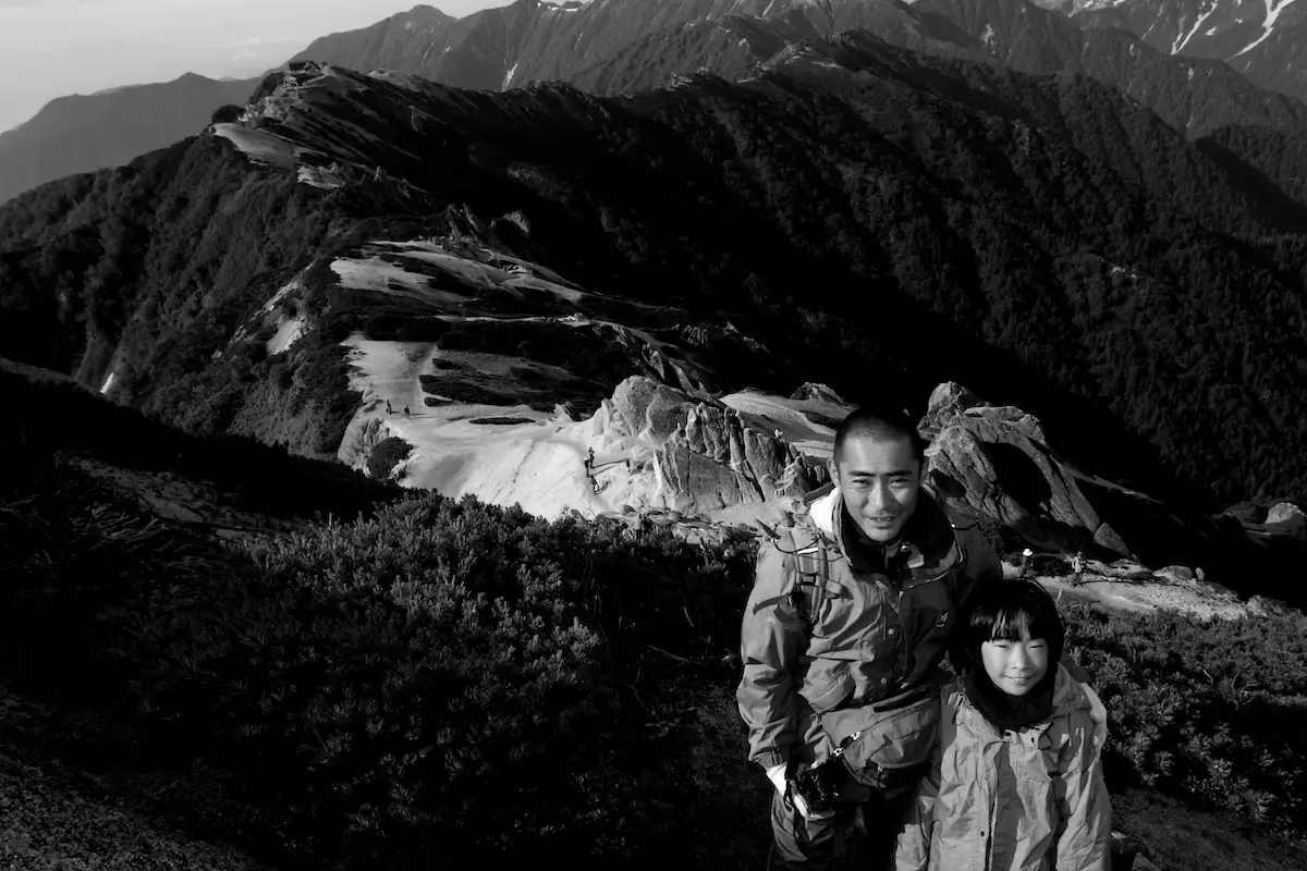 <p>&copy; Takeshi Yamamoto</p>