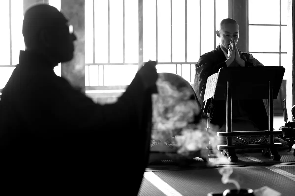 <p>&copy; Takeshi Yamamoto</p>