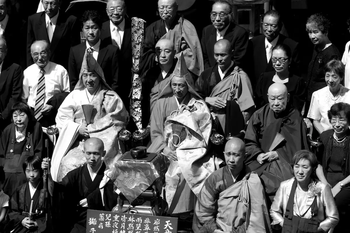 <p>&copy; Takeshi Yamamoto</p>