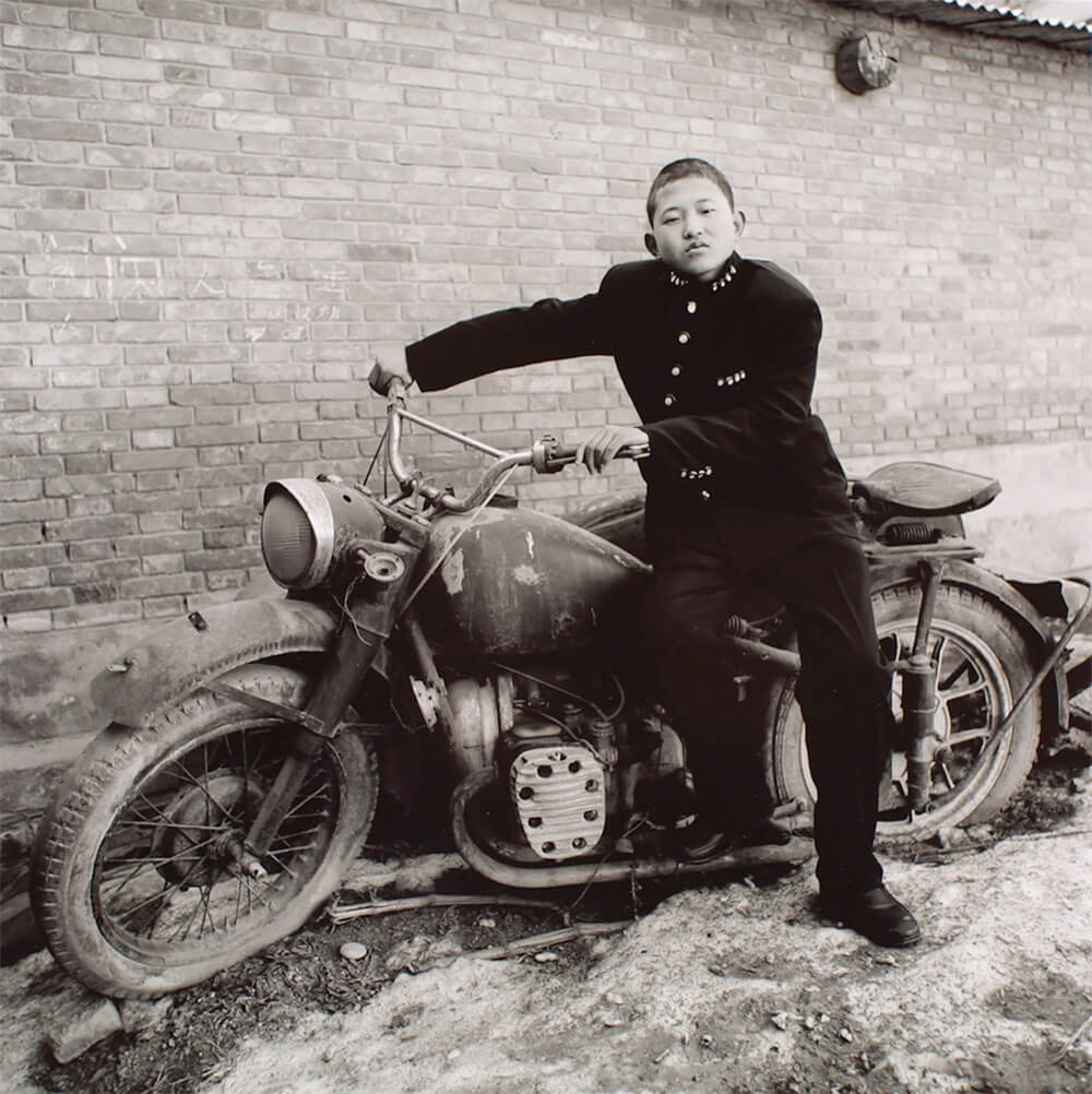 A Rural Boy in School Uniform, Fengxiang, Shaanxi Province, 2000<p>© Liu Zheng</p>