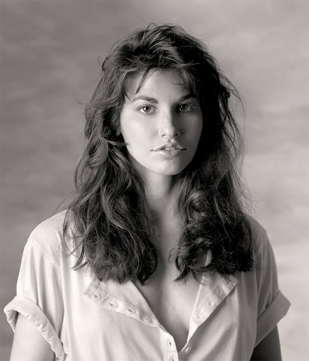 Gina Gershon<p>© Tom Zimberoff</p>