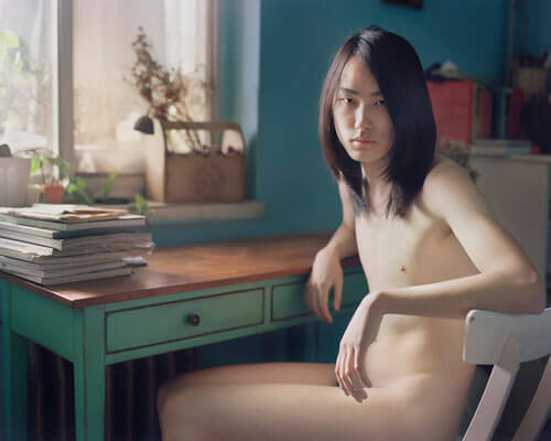 Man in a blue room<p>© Wenxin Zhang</p>