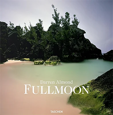 Photographer Monographs and Art Books: Darren Almond: Fullmoon